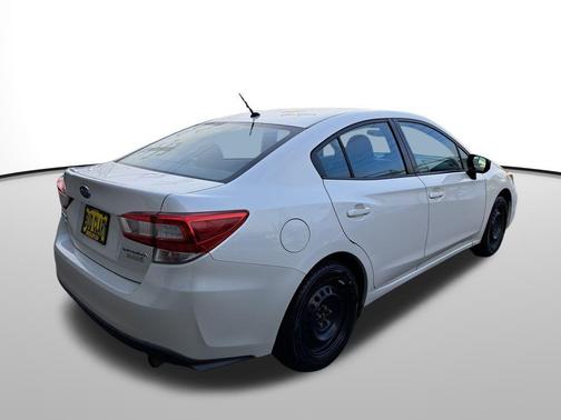 2017 Subaru Impreza 2.0i