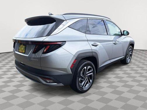 2025 Hyundai TUCSON Hybrid Limited