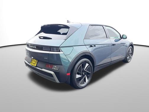 2026 Hyundai IONIQ 5 SE