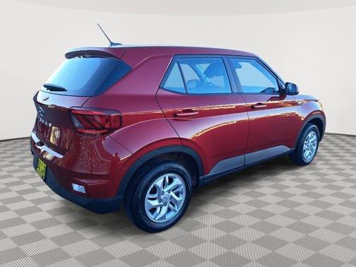2025 Hyundai VENUE SE
