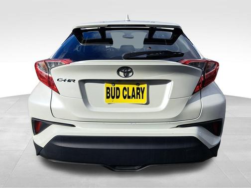 White 2020 Toyota C-HR LE