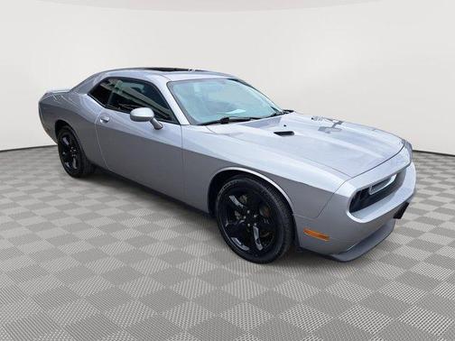 2013 Dodge Challenger SXT