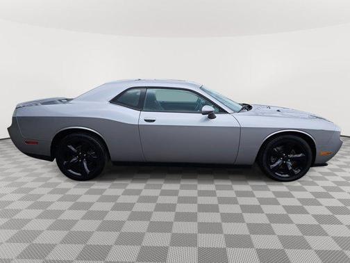2013 Dodge Challenger SXT