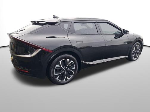 2022 Kia EV6 Wind