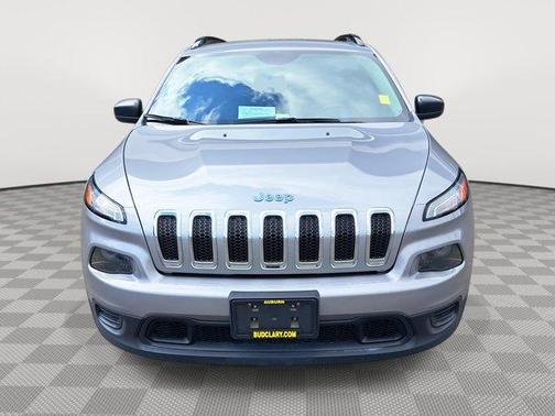 2016 Jeep Cherokee Sport