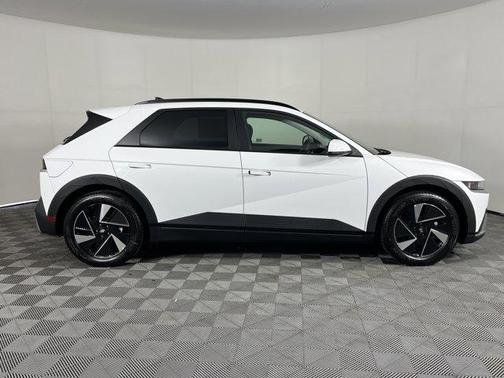2025 Hyundai IONIQ 5 SEL