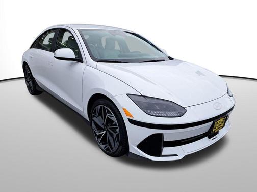 2025 Hyundai IONIQ 6 SEL