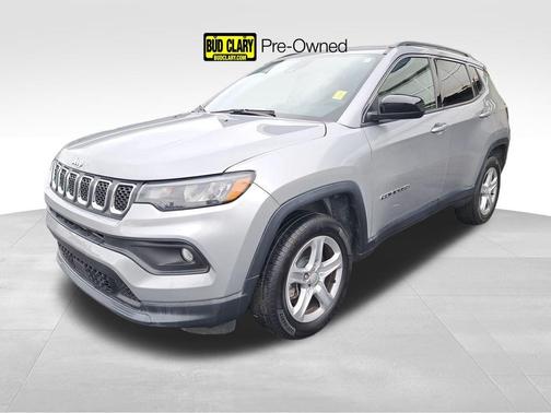 Billet Silver Metallic Clearcoat 2023 Jeep Compass Latitude