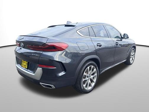2021 BMW X6 xDrive40i