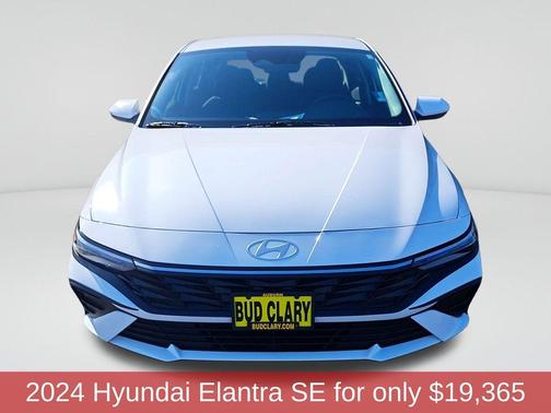 2024 Hyundai ELANTRA SE