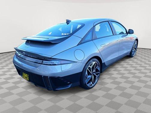 2025 Hyundai IONIQ 6 SEL