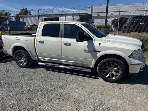 Pearl White 2017 RAM 1500 Longhorn