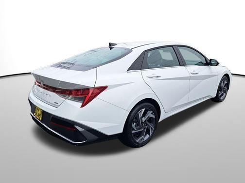 2026 Hyundai ELANTRA HEV Limited