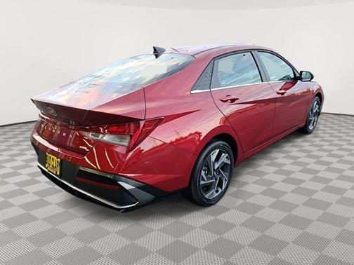2025 Hyundai ELANTRA HEV Limited