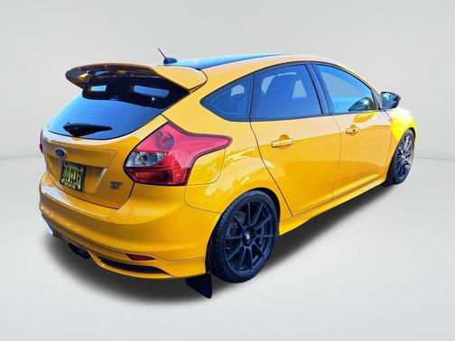 2013 Ford Focus ST Base