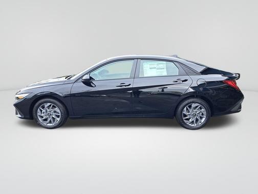 2026 Hyundai ELANTRA HEV Blue