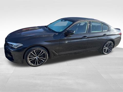 Dark Graphite Metallic 2021 BMW 540 i