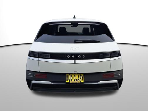 2026 Hyundai IONIQ 5 SE Standard Range