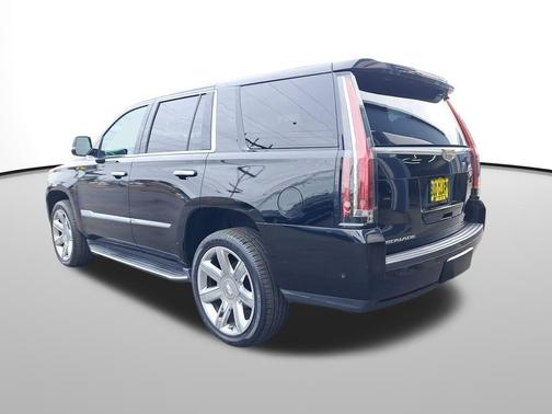 2018 Cadillac Escalade Luxury