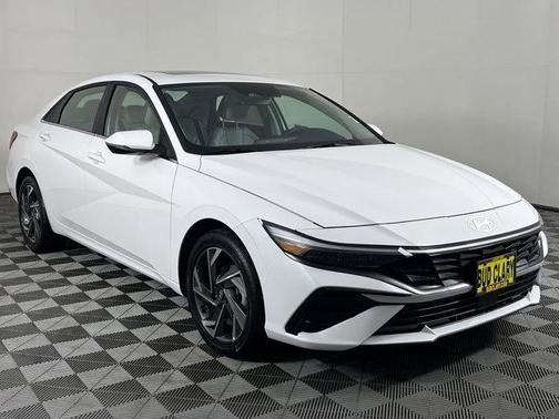 2025 Hyundai ELANTRA HEV Limited
