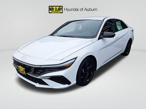 2026 Hyundai ELANTRA SEL