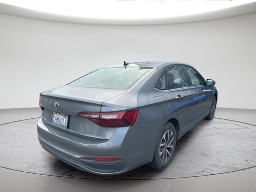 Platinum Gray Metallic 2023 Volkswagen Jetta 1.5T S