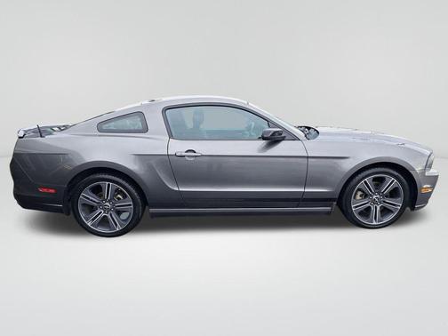 2014 Ford Mustang V6 Premium