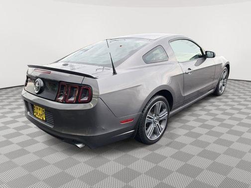 2014 Ford Mustang V6 Premium
