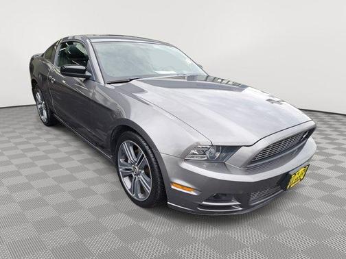 2014 Ford Mustang V6 Premium