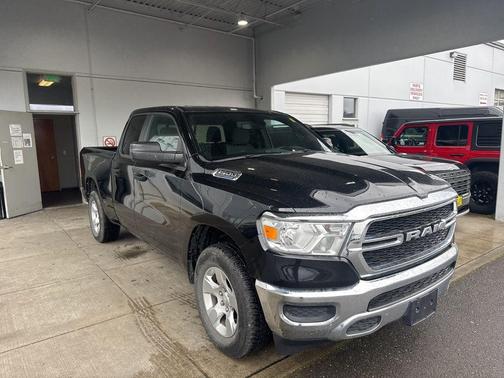 Diamond Black 2023 RAM 1500 Tradesman