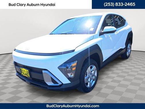 2025 Hyundai KONA SE
