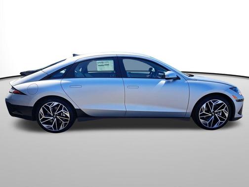 2024 Hyundai IONIQ 6 SEL