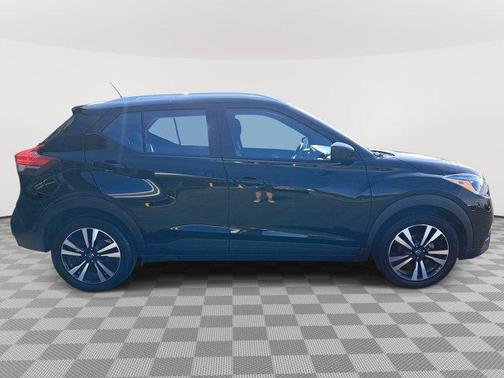 2019 Nissan Kicks SV