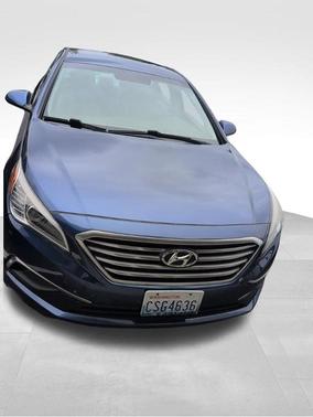 Lakeside Blue 2016 Hyundai SONATA SE