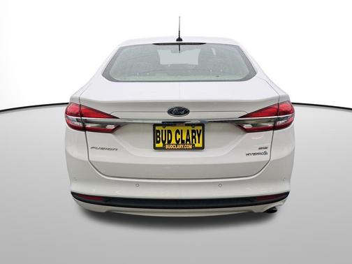 2018 Ford Fusion Hybrid SE