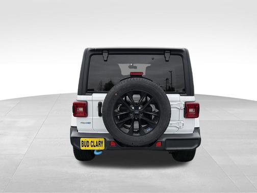 Bright White Clearcoat 2022 Jeep Wrangler Unlimited 4xe Sahara