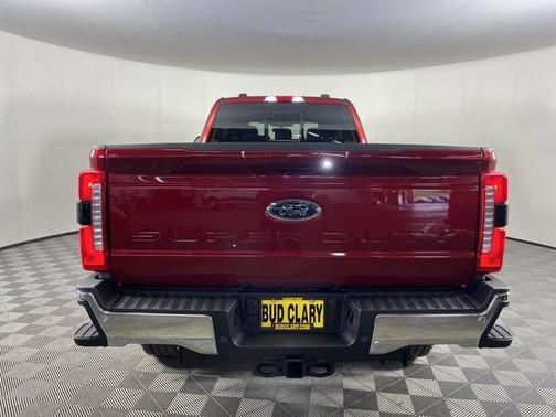 2025 Ford F-350 Lariat Super Duty