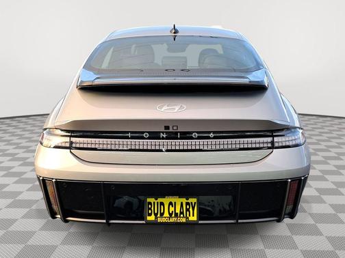 2025 Hyundai IONIQ 6 SEL