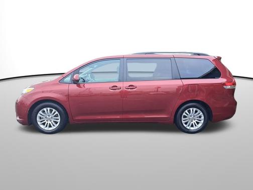 2014 Toyota Sienna L