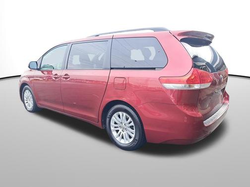 2014 Toyota Sienna L