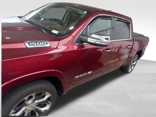 Delmonico Red Pearlcoat 2021 RAM 1500 Longhorn