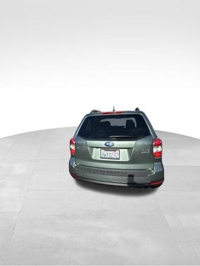 Jasmine Green Metallic 2015 Subaru Forester 2.5i Premium