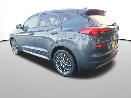 2021 Hyundai TUCSON SEL
