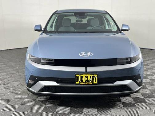 2025 Hyundai IONIQ 5 SE