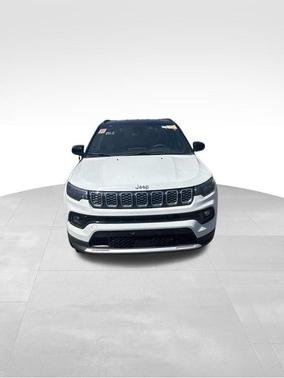 Bright White Clearcoat 2025 Jeep Compass Limited