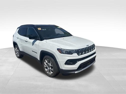 Bright White Clearcoat 2025 Jeep Compass Limited