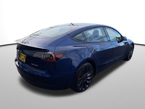 2023 Tesla Model 3 Performance