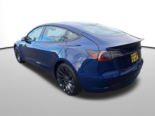 2023 Tesla Model 3 Performance