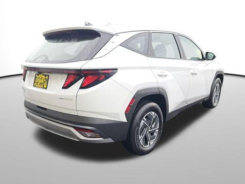 2026 Hyundai TUCSON Hybrid Blue SE