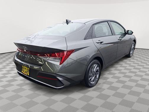 2025 Hyundai ELANTRA HEV Blue